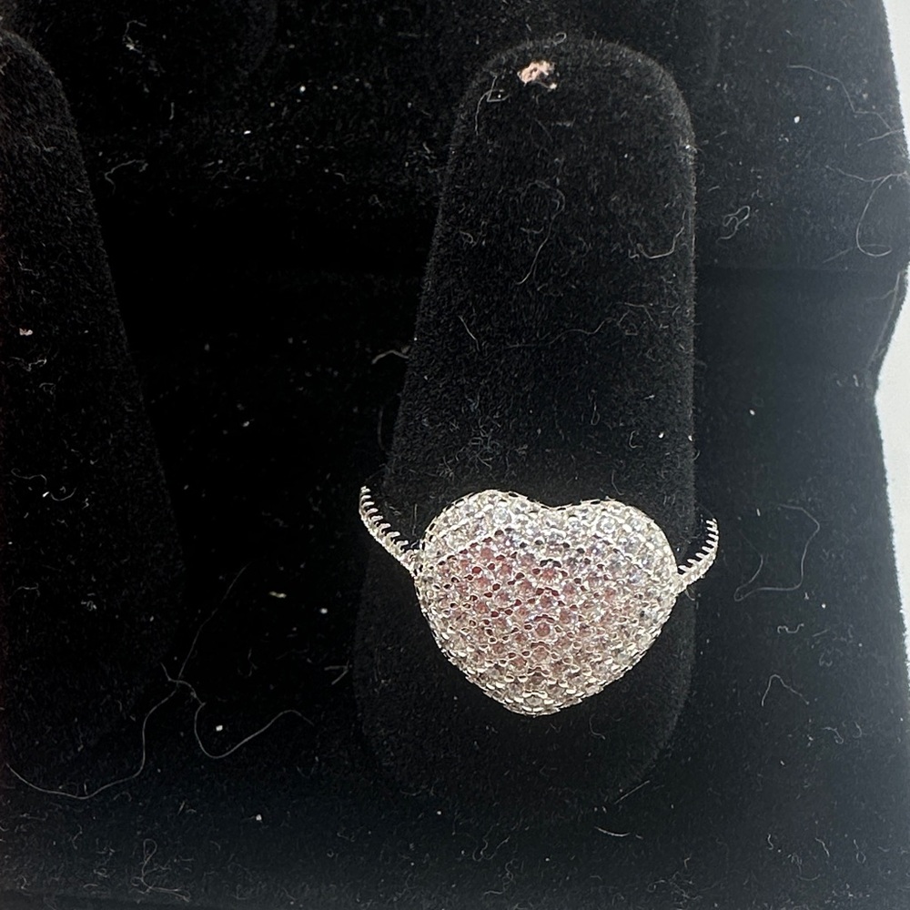 Heart Pavé Crystal Ring - Silver Tone